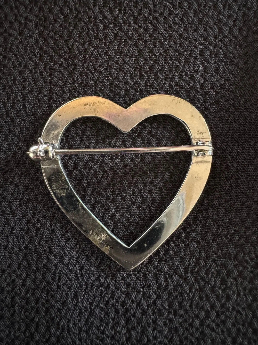 Vintage JF Sterling Silver Engraved Open Heart Brooch Pin 1”